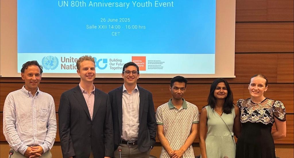 Students from the Geneva Graduate Institute present their foresight work to UN staff and diplomats at UN Geneva.